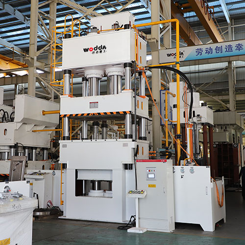 630噸薄板拉伸液壓機(jī)-630噸三梁四柱液壓機(jī)